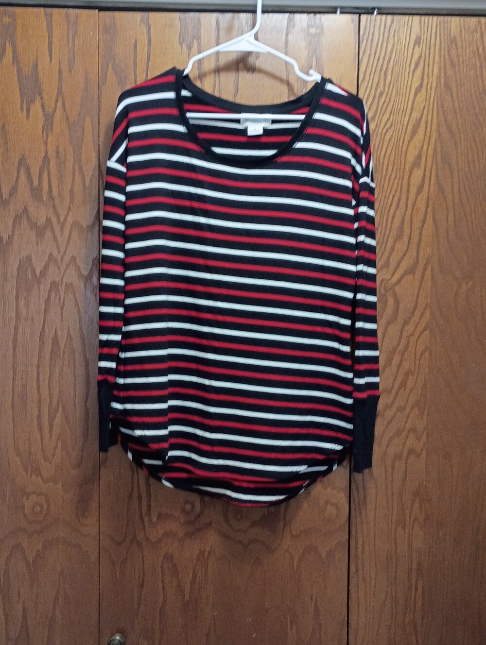 Liz Claiborne Black, Red & White Striped Long-Sleeve Scoop Neck Top